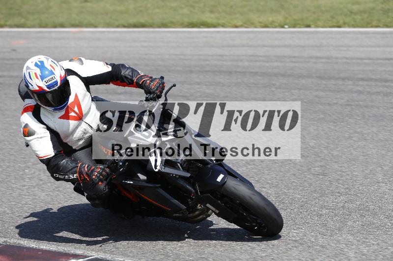 /45 10.08.2025 Plüss Moto Sport ADR/Einsteiger/284
